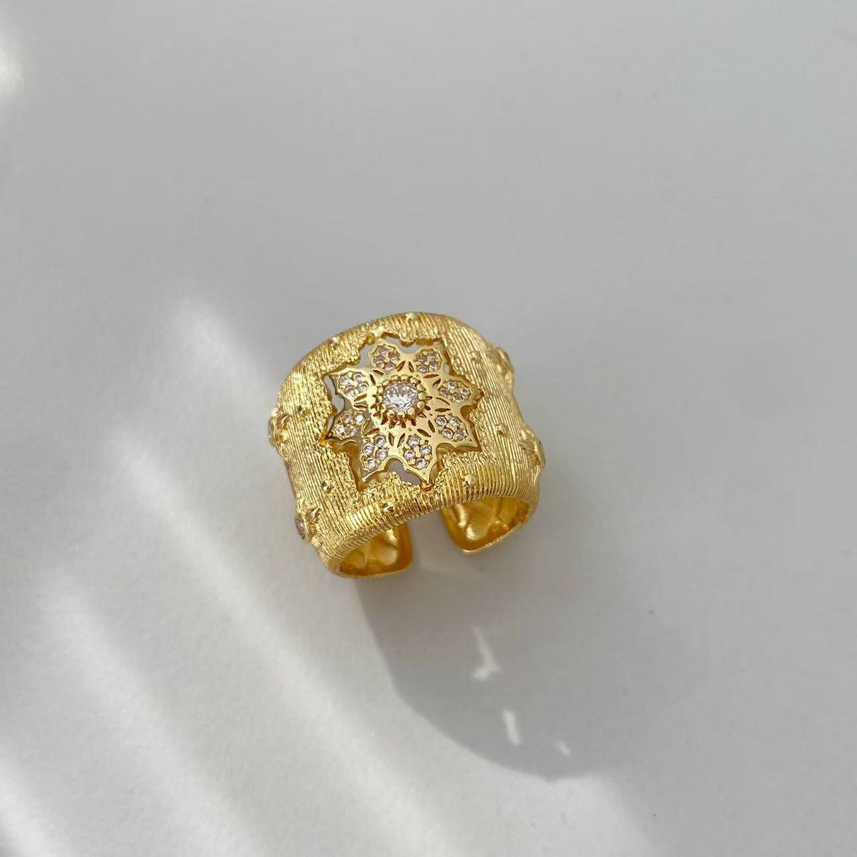 Vintage Italian Hand Brush Cubic Zirco Open Adjustable Bangle Rings, Real Gold Plated Stackable Finger Ring Jewelry Gifts