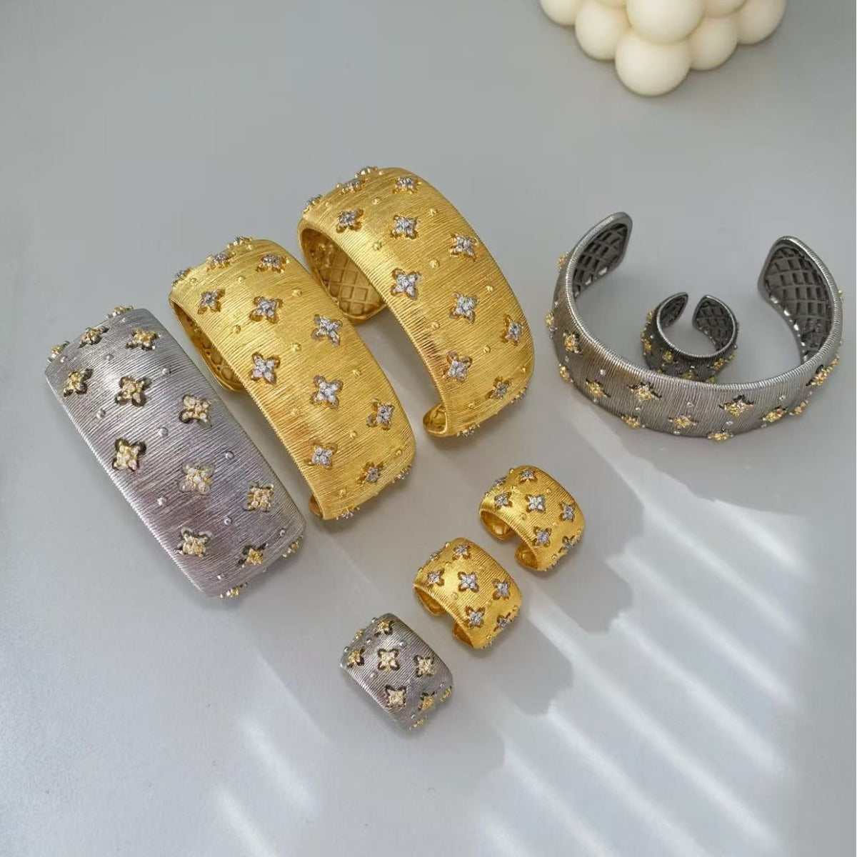 Vintage Italian Hand Brush Cubic Zirco Open Adjustable Bangle Rings, Real Gold Plated Stackable Finger Ring Jewelry Gifts