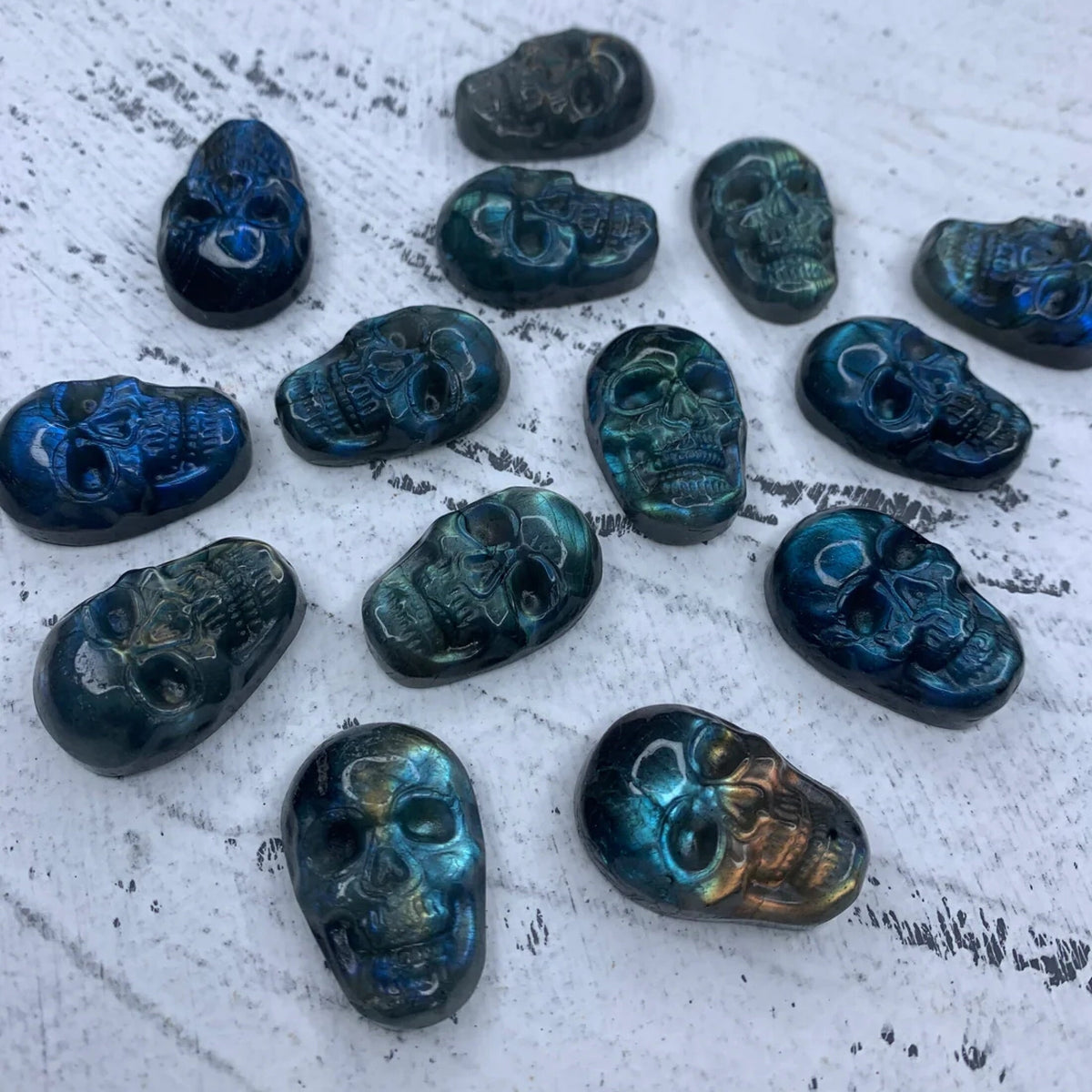 Natural Carved Labradorite Skull Pendant 1PC, Sugar Skull, for Men or Women, Healing Crystal, Gemstone Pendant 29mm