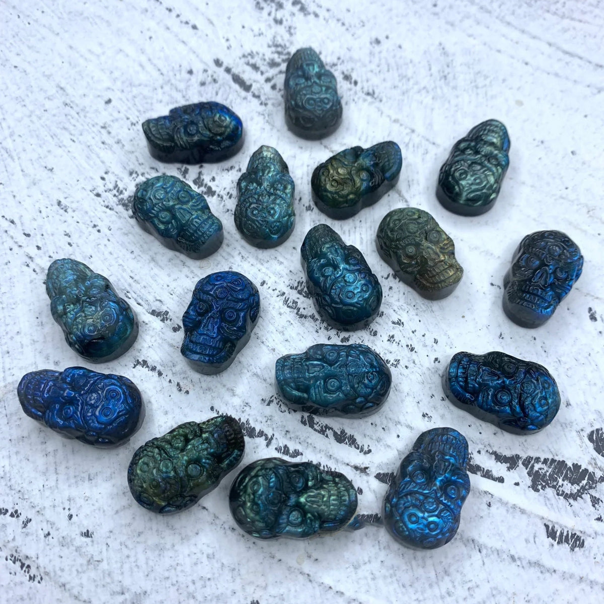 Natural Carved Labradorite Skull Pendant 1PC, Sugar Skull, for Men or Women, Healing Crystal, Gemstone Pendant 24mm