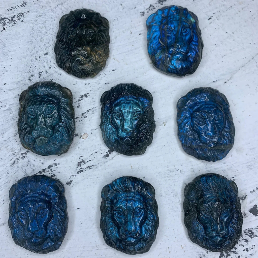 Lion Hand Carved Labradorite Pendant 1PC, Lion Pendant, Labradorite Lion, Blue Labradorite, Crystal Pendant, Animal Pendant 29mm*40mm