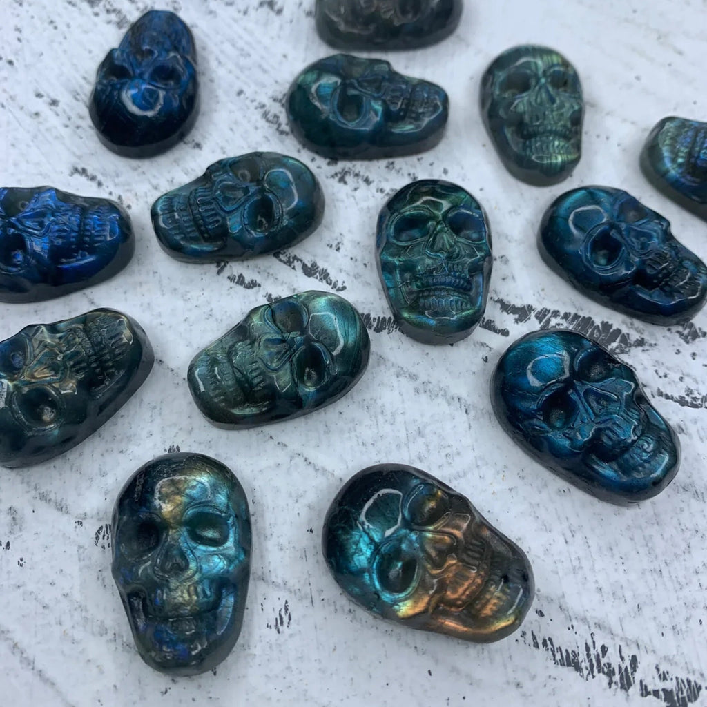 Natural Carved Labradorite Skull Pendant 1PC, Sugar Skull, for Men or Women, Healing Crystal, Gemstone Pendant 29mm