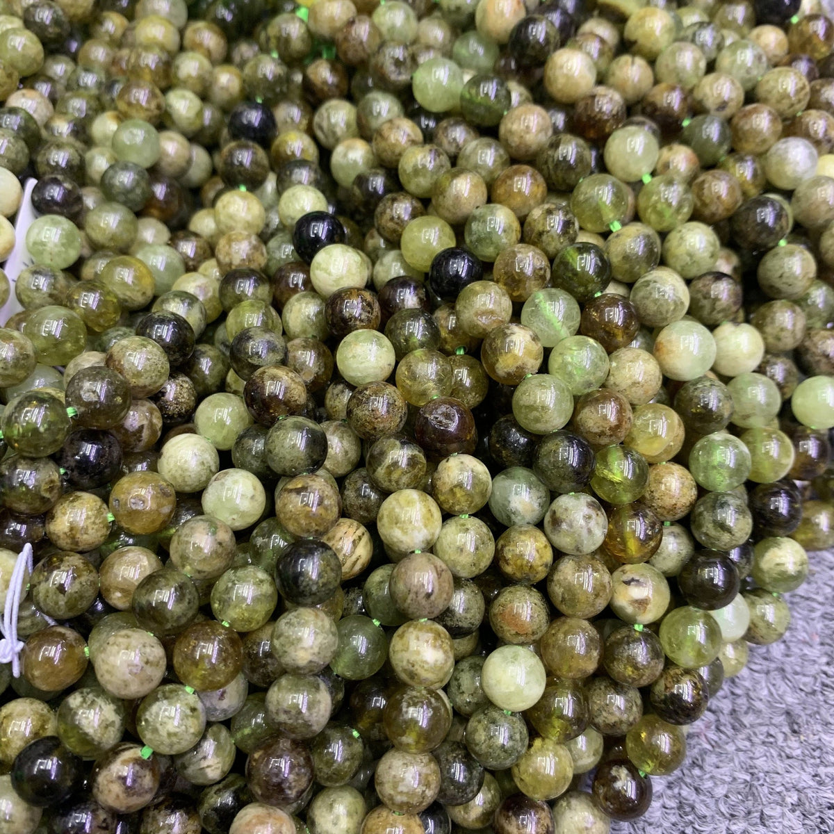 Natural Green Garnet Beads, Green Garnet Beads 6mm 8mm Gemstone Round Beads Smooth Tsavorite Garnet Stone 15.5 Inch Strand AAA