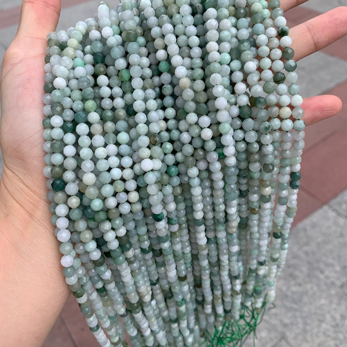 Natural Micro Jade Round Facted Beads Jade Beads 5mm Jade Gemstones Loose Beads for Jewelry Making 15.5 Inch Strand AAA