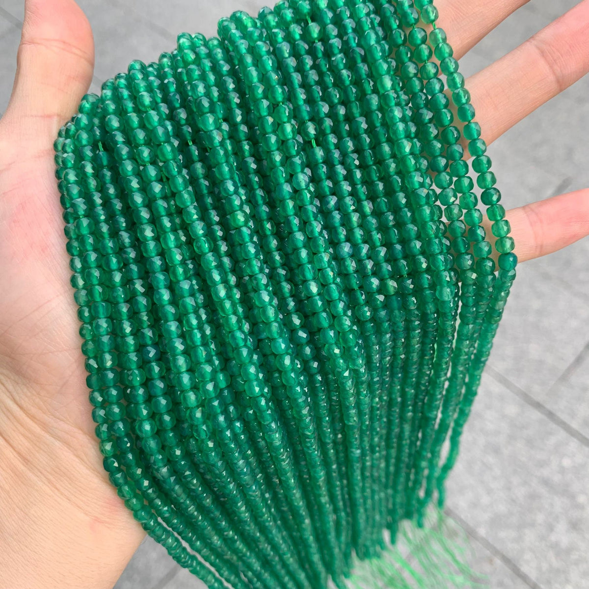 Natural Green Agate Cube Faceted Beads 4*4mm Gemstone Round Loose  Agate Beads for Jewelry DIY Making Strand 15.5" Garde AAA