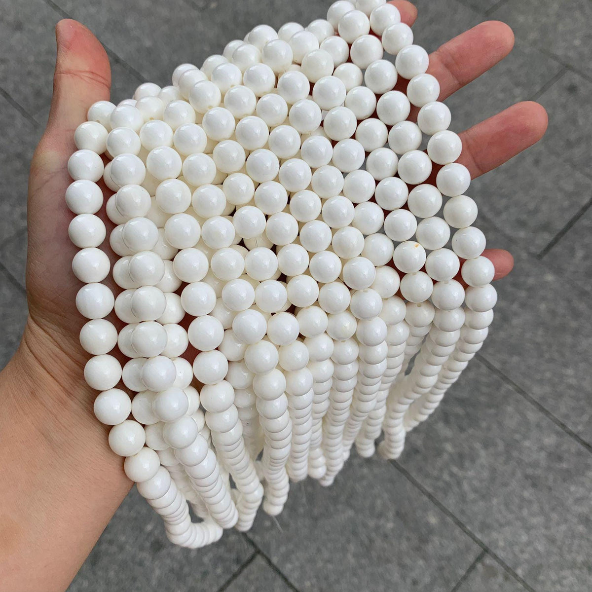 Natural White Shell Round Beads 10mm Giant Clam Shell Round Beads for Jewelry Designer Gifts for Women Grade AAA 15.5 Inch Strand