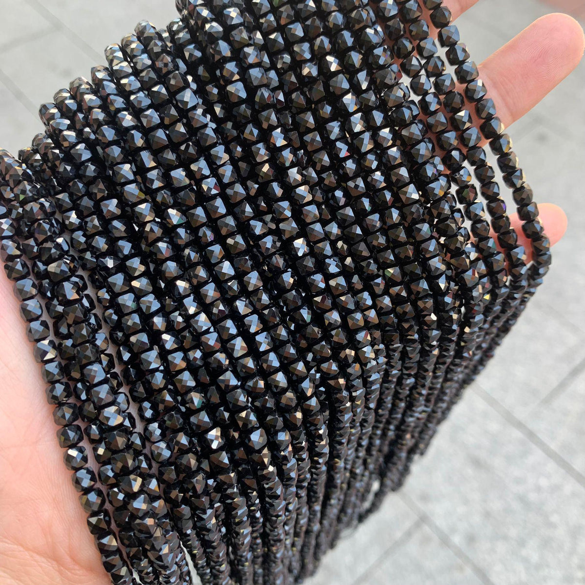 Natural Black Spinel Micro Faceted Cube Beads 4*4mm Black Gemstones Loose Beads for Jewelry Making 15.5 Inch Strand AAA
