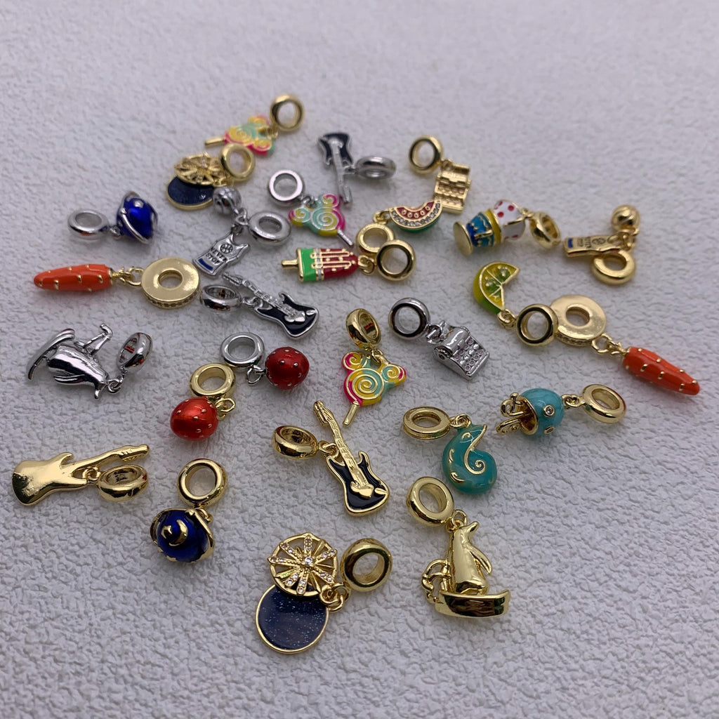 Enamel Carrot Pendant Charms Enamel Guitar Pendant for DIY Necklace Making