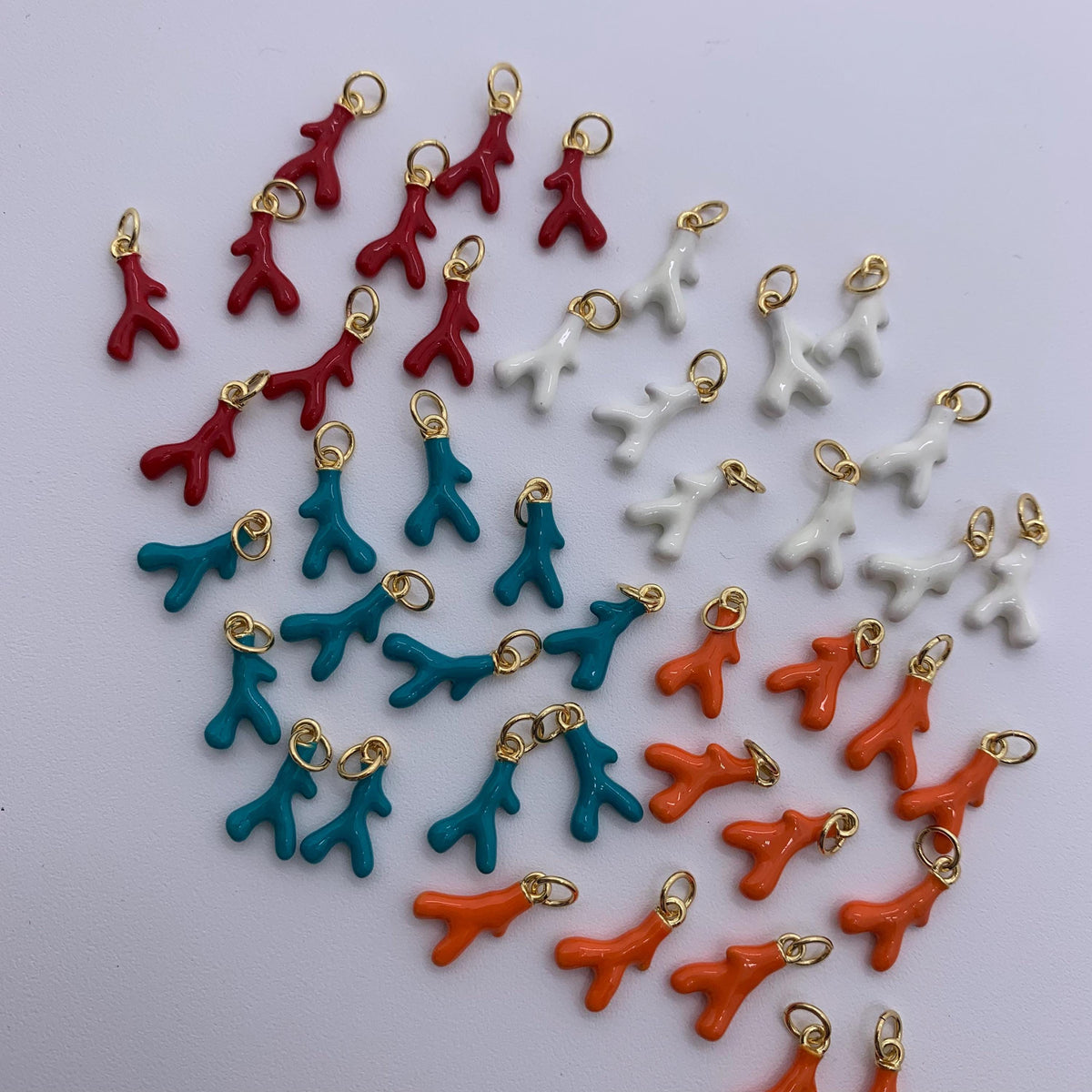 Enamel Coral Shape Pendant Brass Plated Gold Enamel Coralline Shape Charms Pendant for Jewelry DIY Making