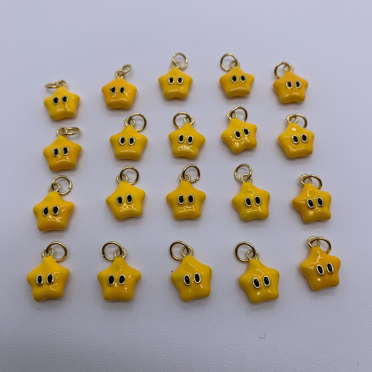 Yellow Smile Star Enamel Yellow Stars Pendant for Bracelet Necklace DIY Jewelry for Necklace