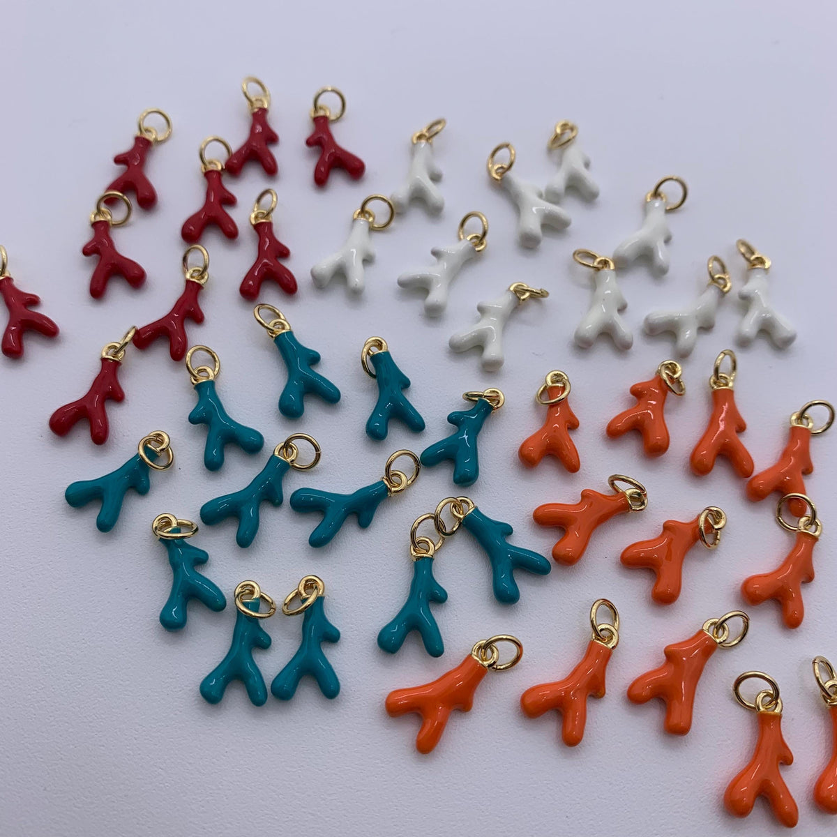 Enamel Coral Shape Pendant Brass Plated Gold Enamel Coralline Shape Charms Pendant for Jewelry DIY Making