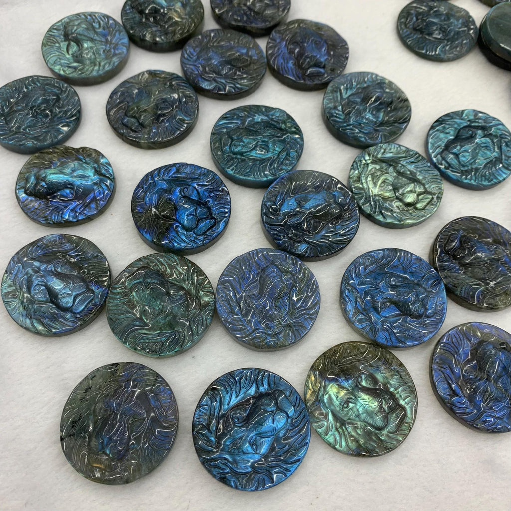 Natural Lion Head Labradorite Pendant 1PC, Lion Head Pendant, Labradorite Lion Round Shape Crystal Pendant, Animal Pendant Size 36mm