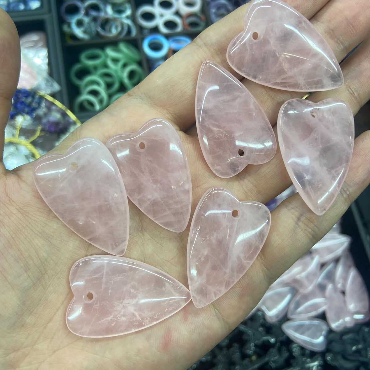 Natural Crystal Pendant Amethsy Rose Quartz Crystal Blue Aventurine Heart Shape Pendant Crystal Pendant Healing 1PC Size Approx 37*24*6mm