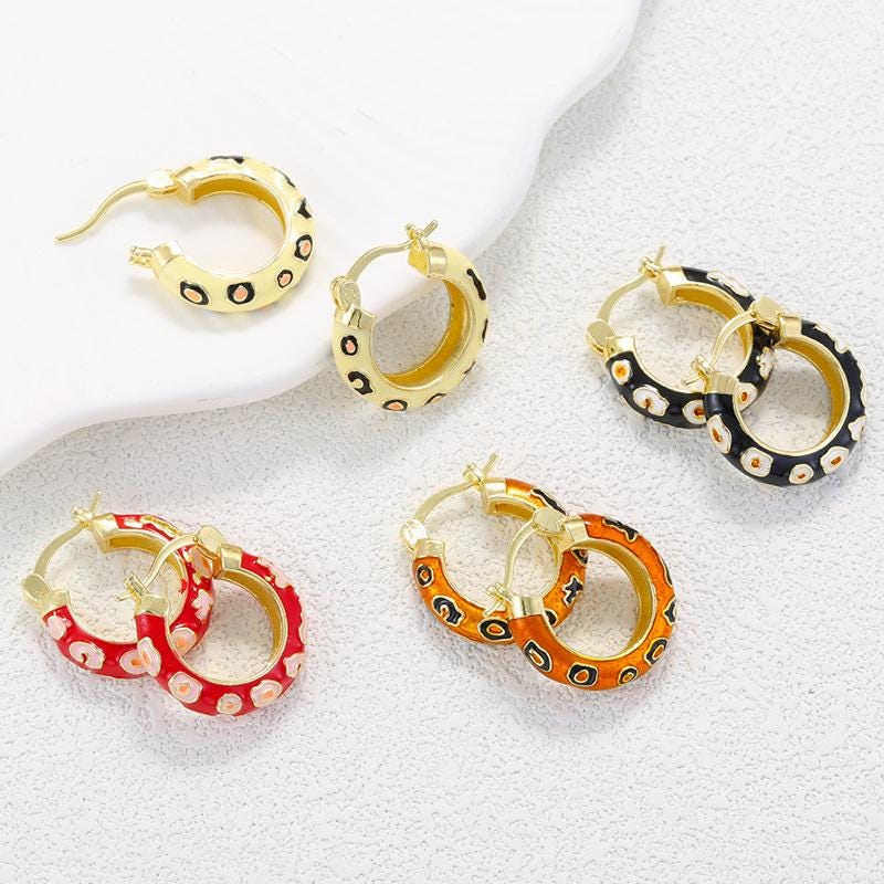 Enamel Hoop Earrings, Colorful Oil Drip Round Snakeskin Ear Clips, Brass Leopard Print Jewelry 1 Pair