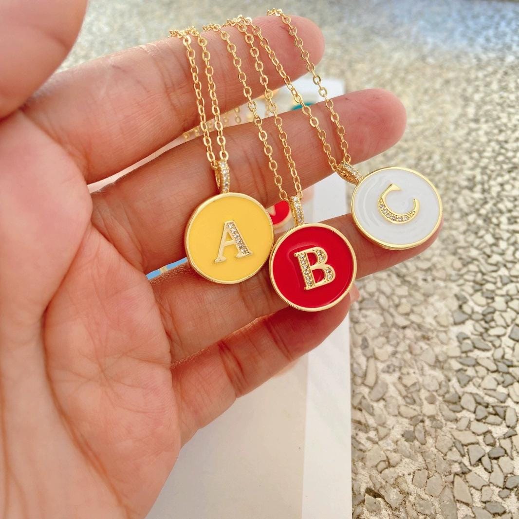 Enamel Letter Round Shape Pendant Colorful English Letter Pendant for DIY Gifts Necklace Making