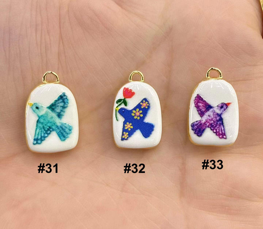 70 Kinds of Enamel Hand Paited Charms DIY Accessories, Animal Heart Fish Moon Star Cloud Flower Pendants for Necklace Keychain Making